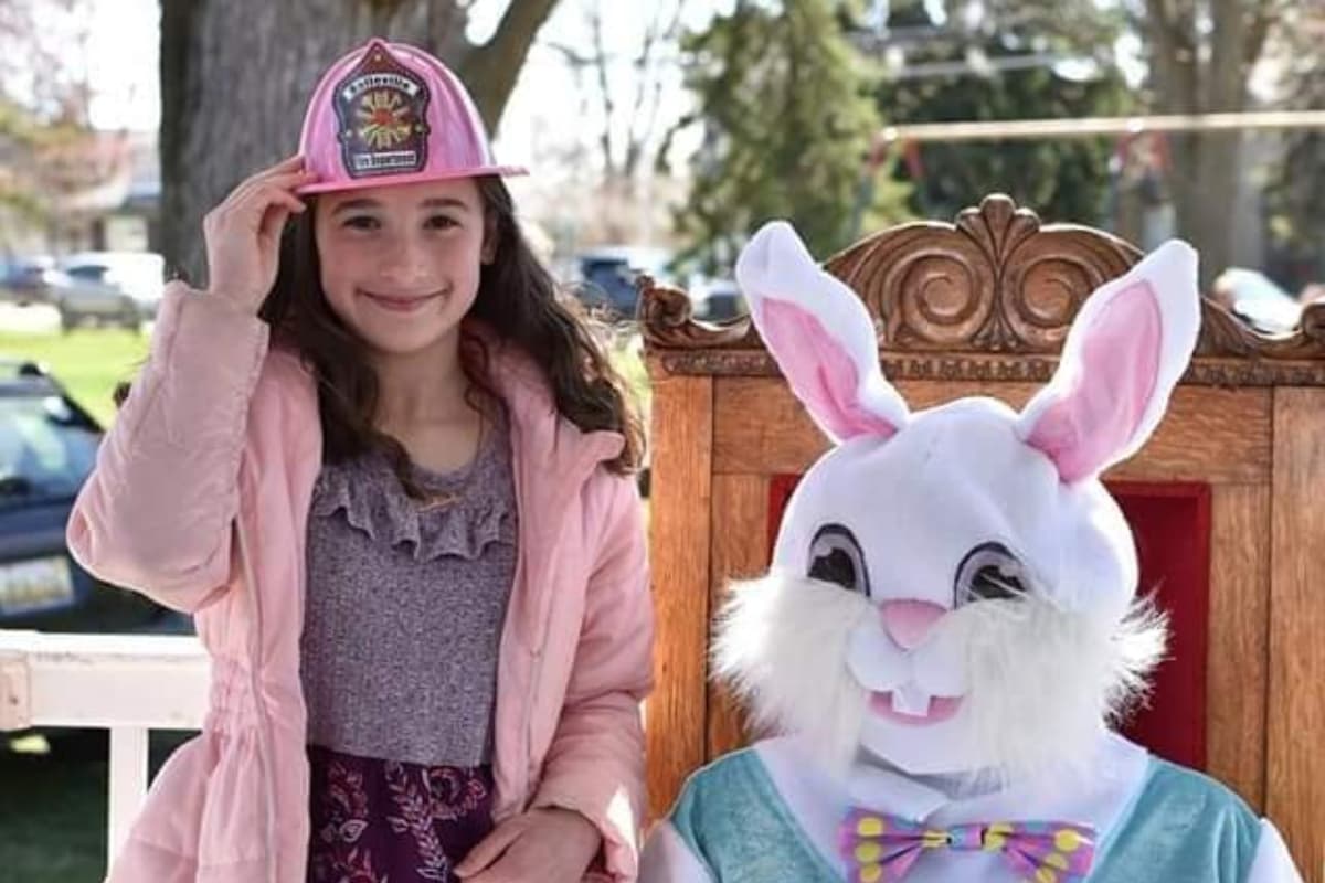 Flop-E-Bunny- Candy Hunt